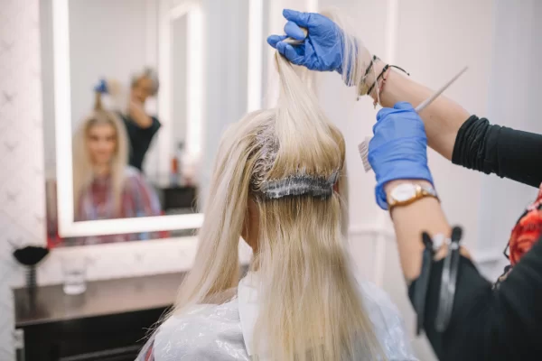 Colorazione capelli donna